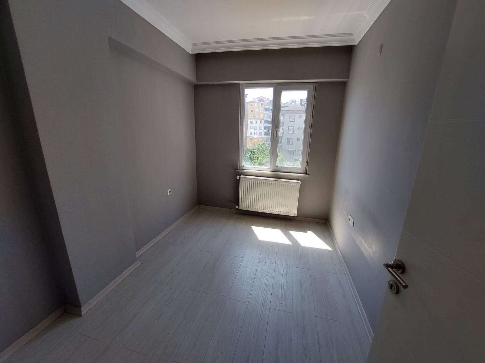 ŞAHİNCİLİ MAH. UMUT HASTANESİ ARKASINDA KİRALIK 3+1 DAİRE